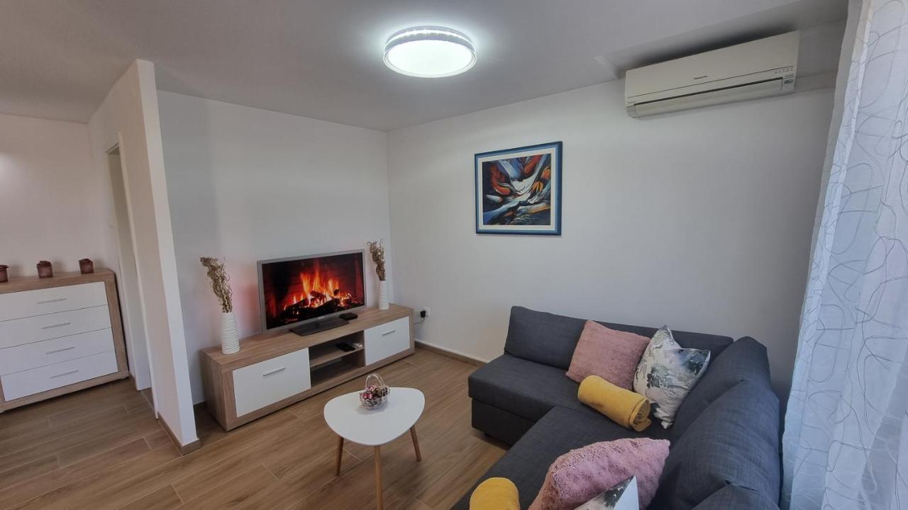 Harmony Apartment Koper Ngoại thất bức ảnh
