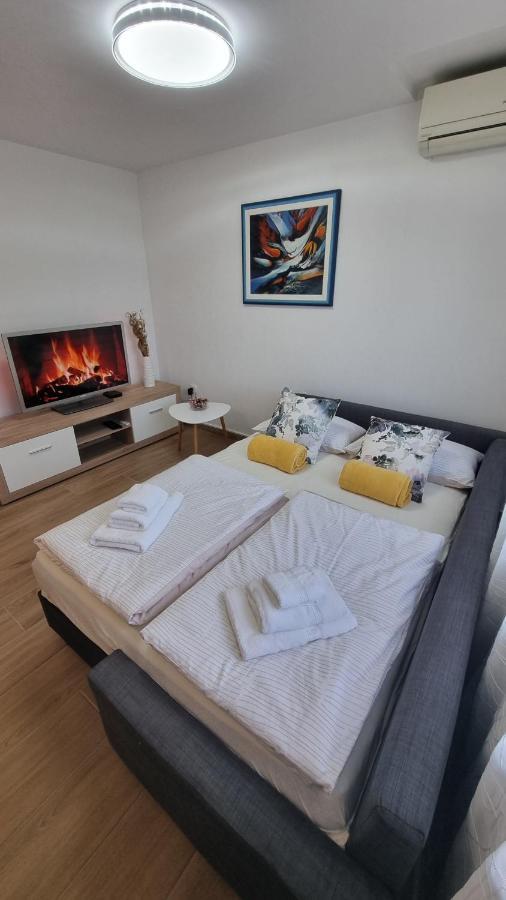 Harmony Apartment Koper Ngoại thất bức ảnh